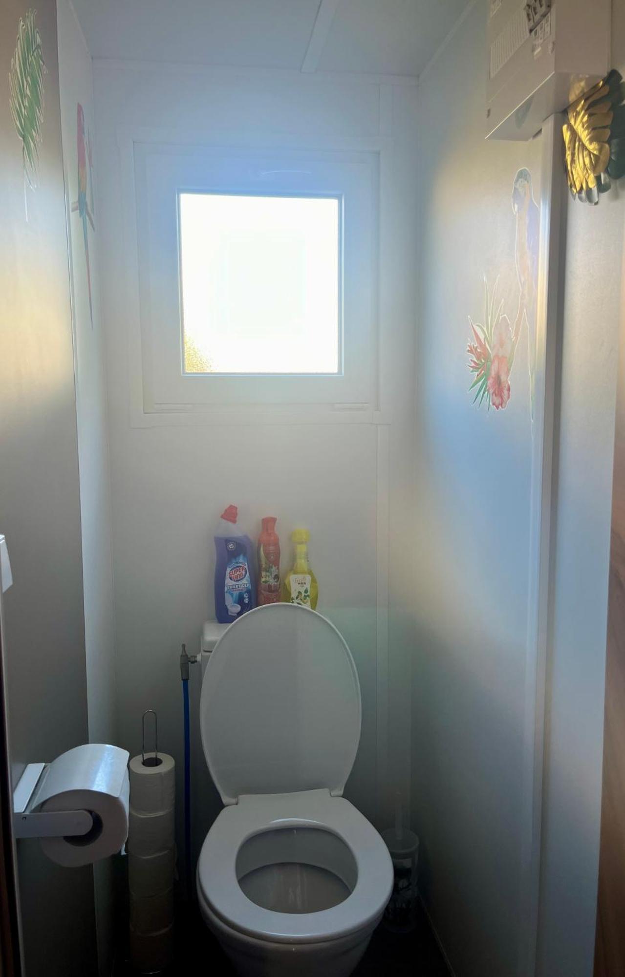 Mobile Exotique De 40 M2