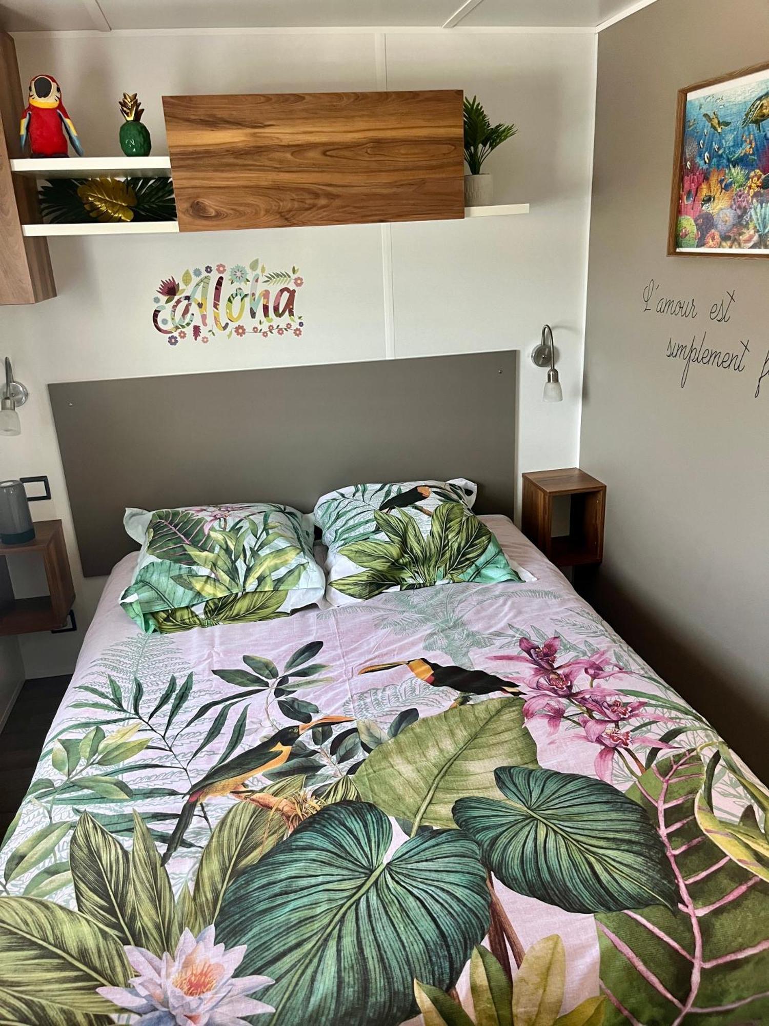 Mobile Exotique De 40 M2 *