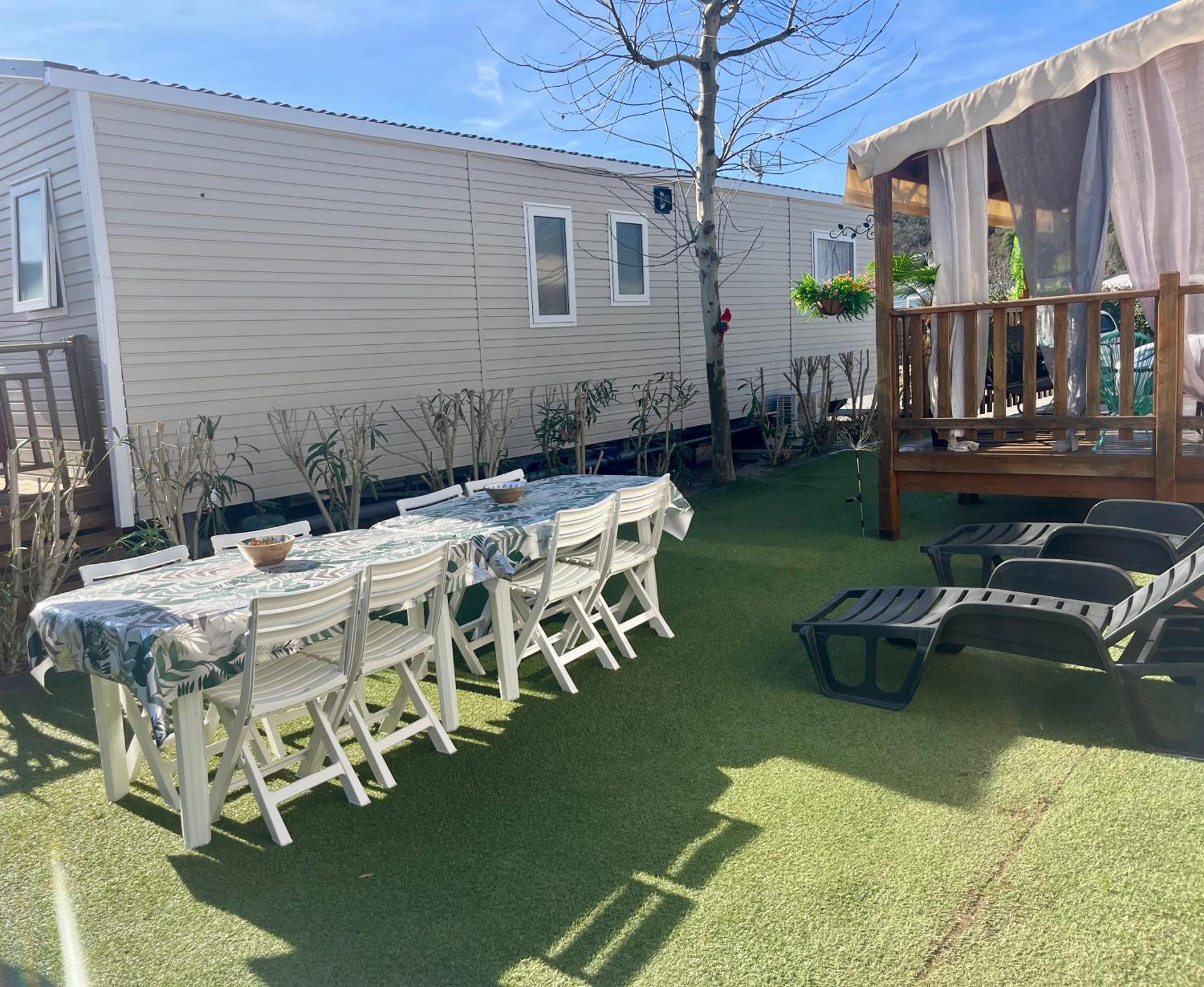 Mobile Exotique De 40 M2 Camping *